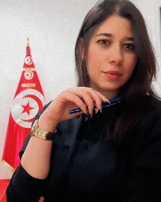 Portrait de Nadine Frigui